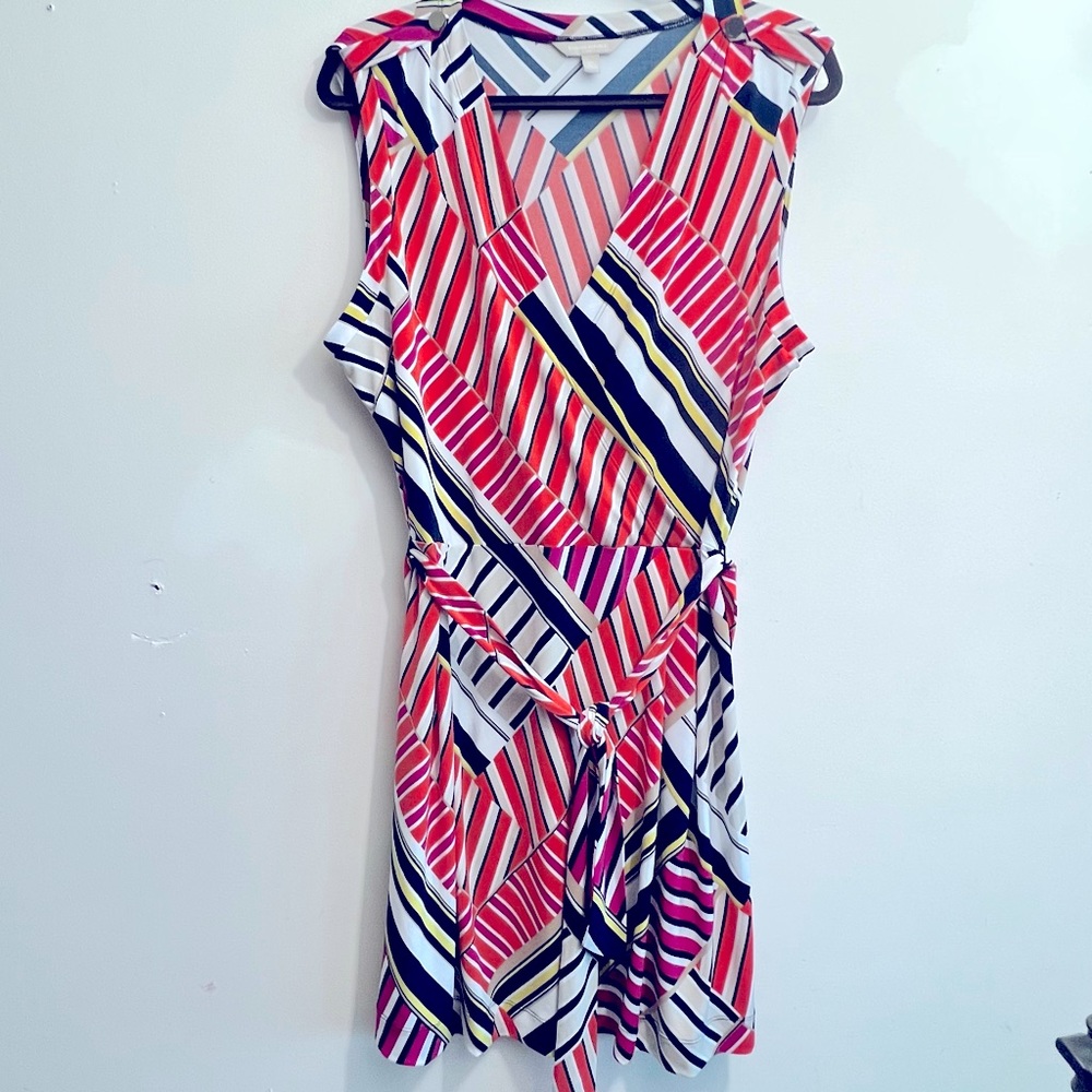 Banana Republic Sleeveless V-Neck Spring Dress